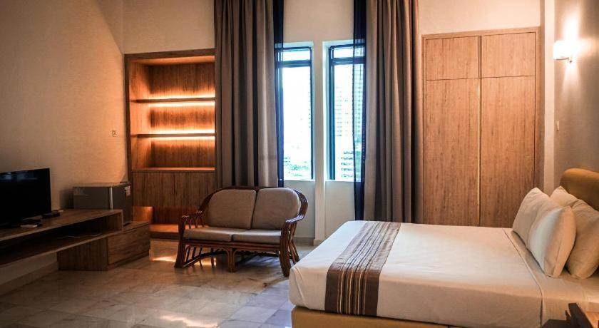 Stallions Suites Penang Jelutong Екстериор снимка